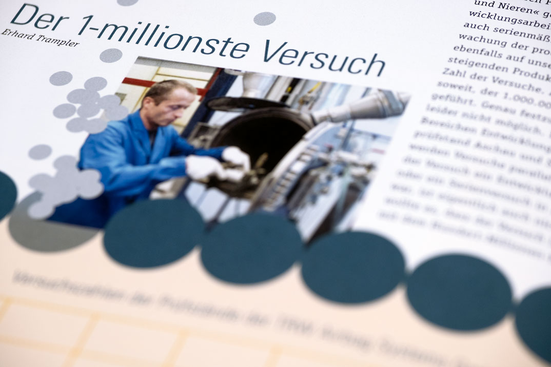 Doppelseite Illustartion, Mitarbeiterzeitschrift ärbäg, TRW