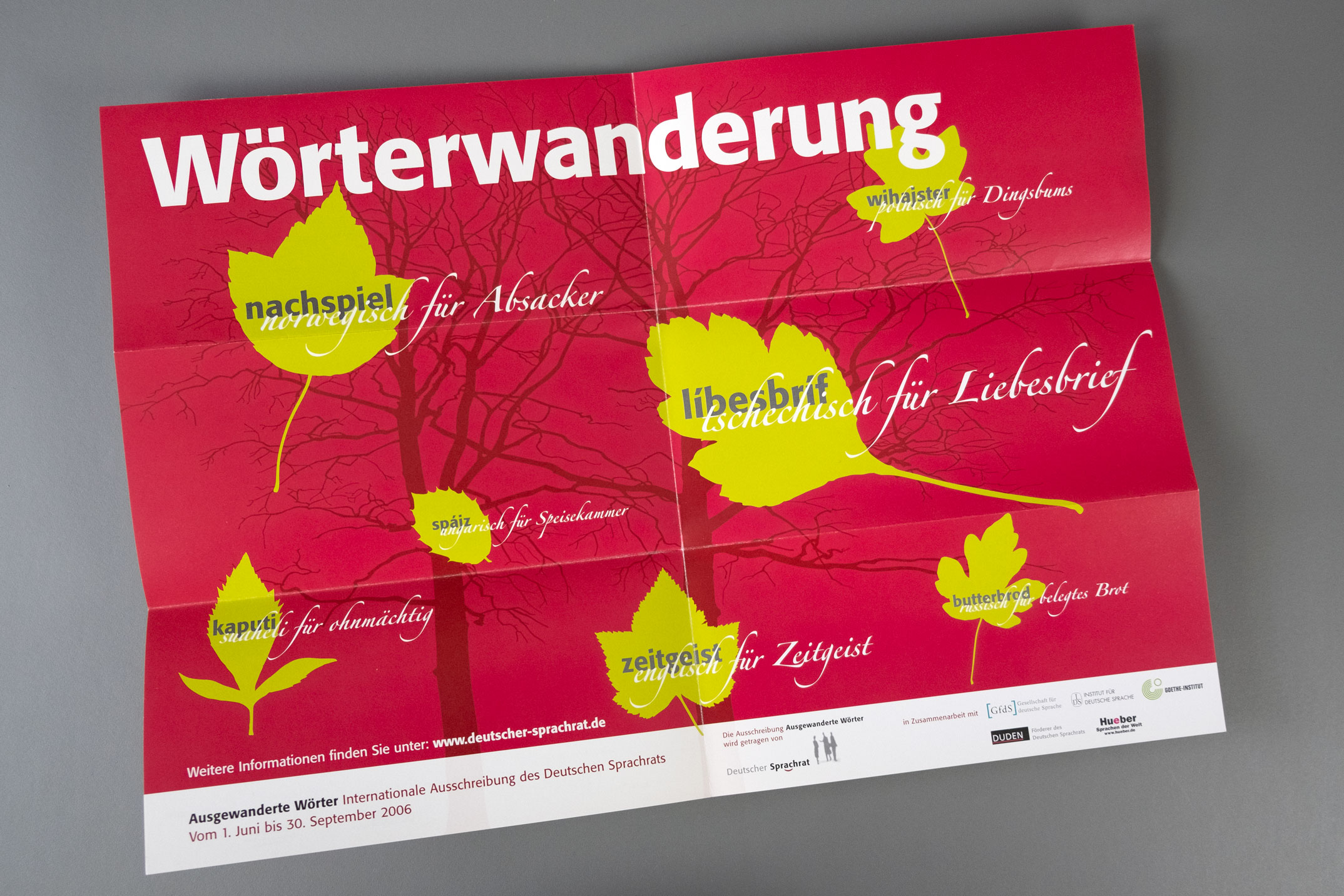 Werbekampagne zur Ausschreibung »Wörterwanderung«, Faltblatt aufgeklappt, Goethe Institut