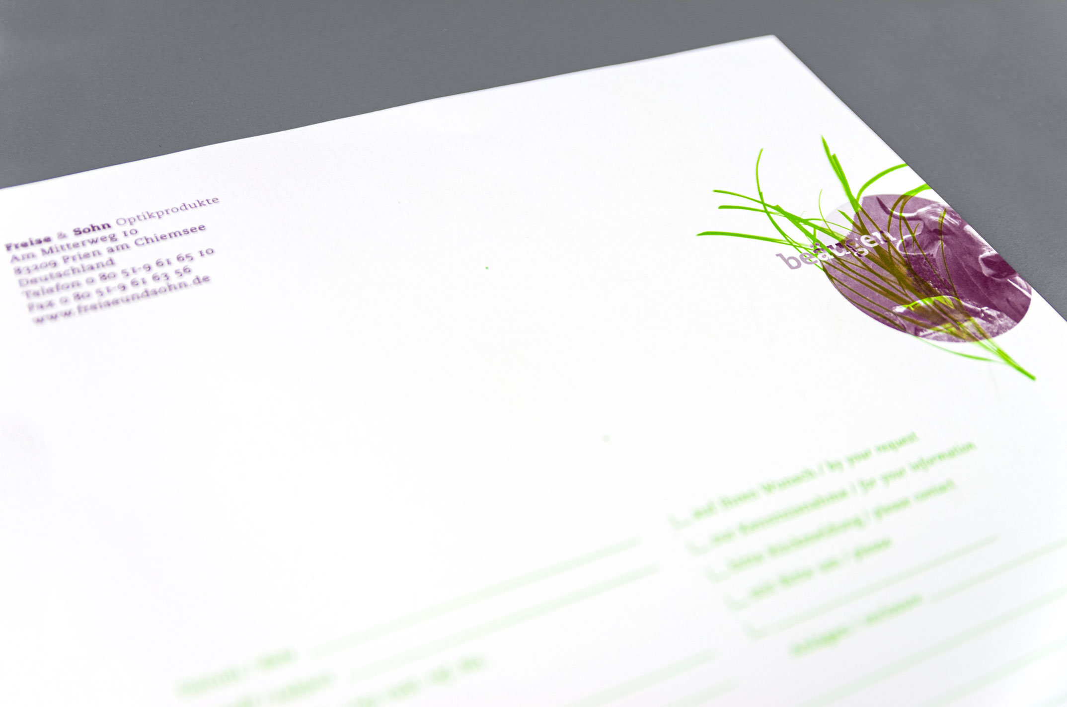 Kurzmitteilung, Nahaufnahme – Corporate Design Freise & Sohn Optikprodukte