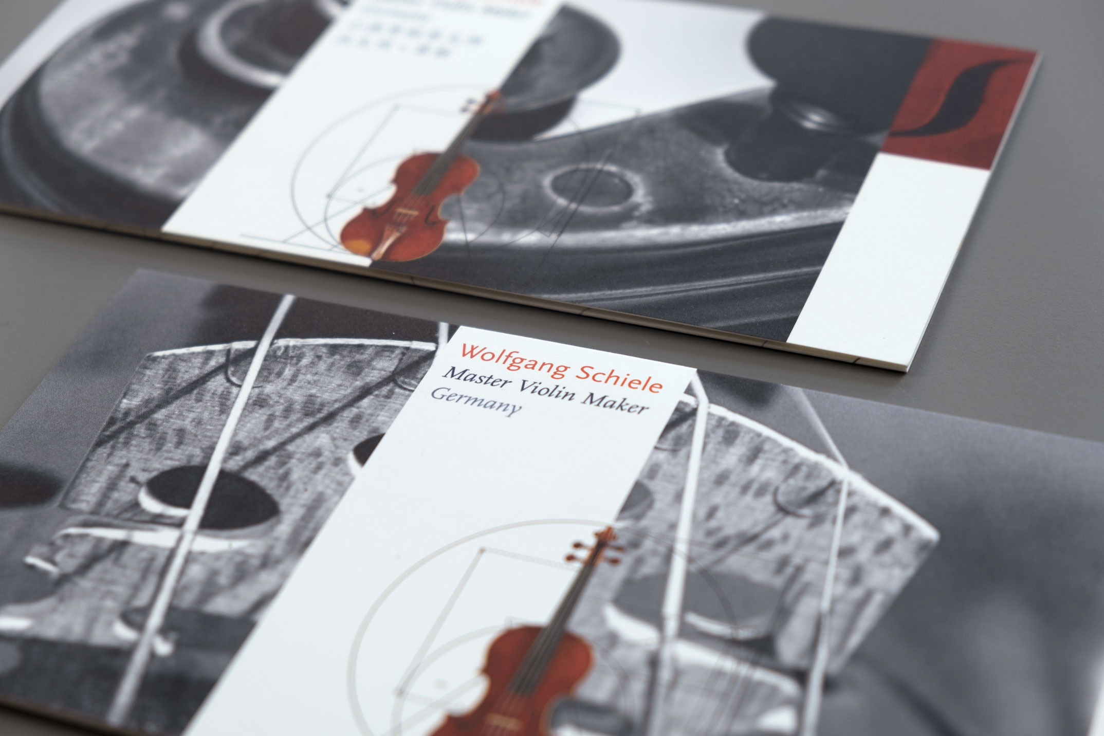 Faltblätter Titelseiten, englisch und chinesisch – Corporate Design Wolfgang Schiele Geigenbaumeister